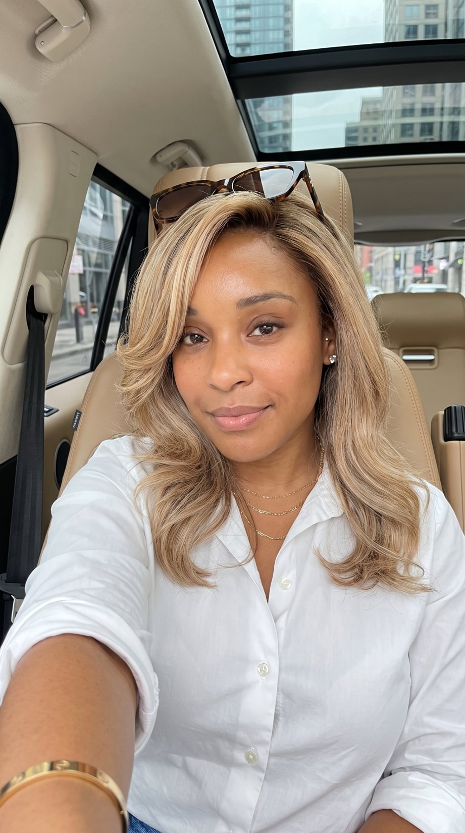City Day Selfie — AI twin lifestyle portfolio